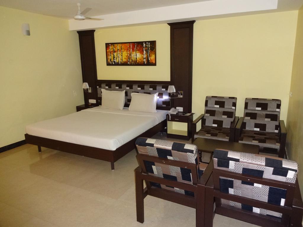 Hotel North Gate Madurai Bagian luar foto