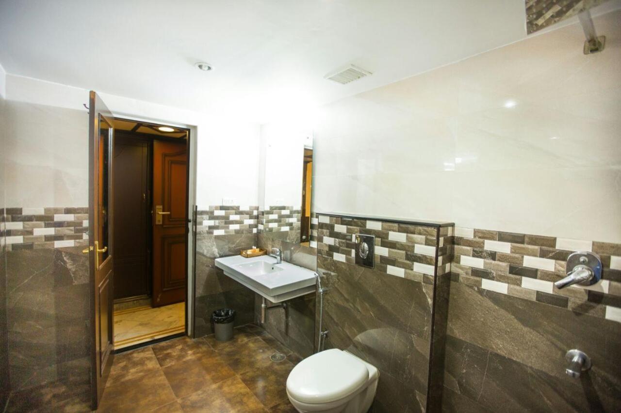 Hotel North Gate Madurai Bagian luar foto